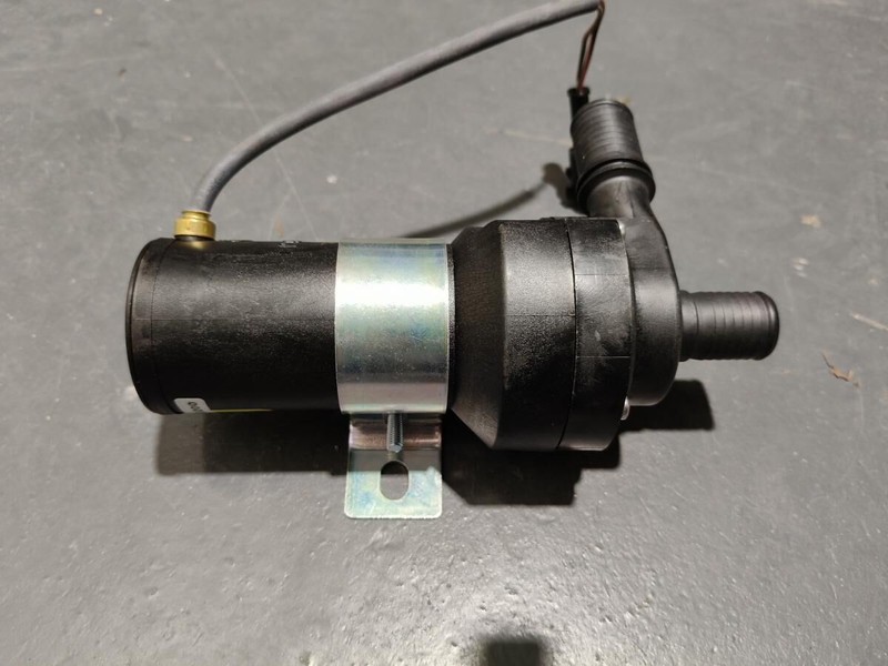 Liebherr - Vodná pumpa: obrázok 1 Liebherr - Vodná pumpa: obrázok 1