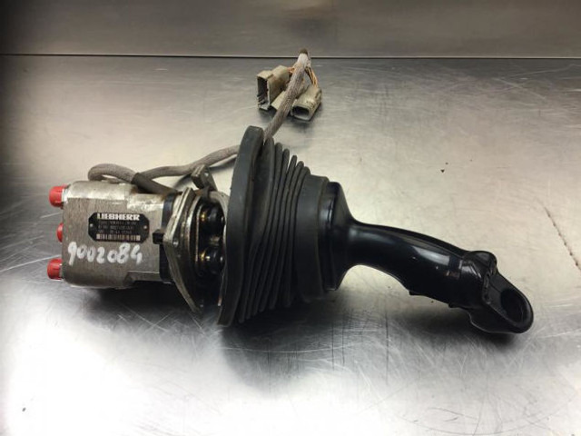 Liebherr Joystick Right - Radiaca páka: obrázok 1 Liebherr Joystick Right - Radiaca páka: obrázok 1