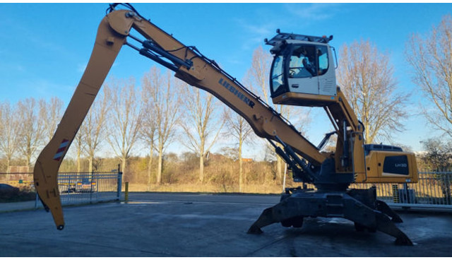Liebherr LH30 M - Překládkové rýpadlo: obrázok 2 Liebherr LH30 M - Překládkové rýpadlo: obrázok 2
