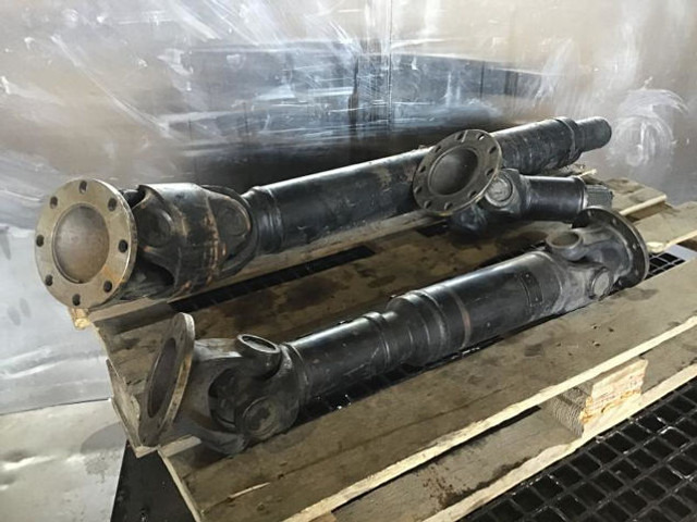 Liebherr Propellor Shaft - Poloos: obrázok 1 Liebherr Propellor Shaft - Poloos: obrázok 1