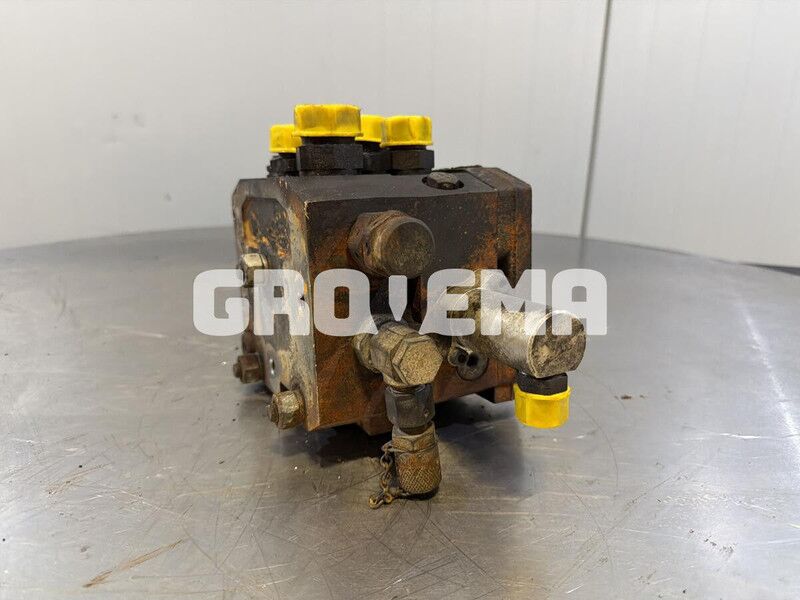 Liebherr R922 / R926 K-LC / R946 LC / R946 LC-V / R946 NLC / R922 Li / R922 LC / R922 ENGINE LIEBHERR / R926 LC / R920 / R920 LC / R920 N - Hydraulika: obrázok 3 Liebherr R922 / R926 K-LC / R946 LC / R946 LC-V / R946 NLC / R922 Li / R922 LC / R922 ENGINE LIEBHERR / R926 LC / R920 / R920 LC / R920 N - Hydraulika: obrázok 3