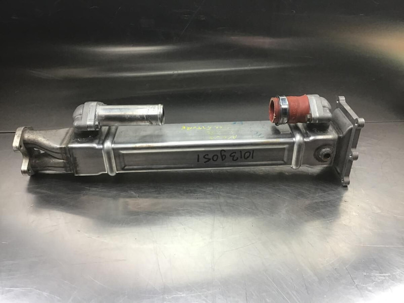 Liebherr Radiator - Chladič: obrázok 1 Liebherr Radiator - Chladič: obrázok 1