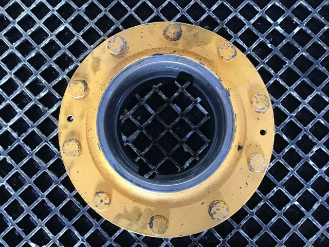 Liebherr Wheel Hub - Náboj: obrázok 2 Liebherr Wheel Hub - Náboj: obrázok 2