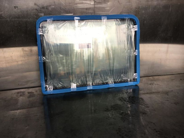 Liebherr Window Glass - Okno a diely: obrázok 3 Liebherr Window Glass - Okno a diely: obrázok 3