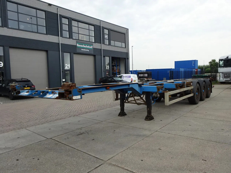 Renders Container chassis / Mercedes + Disc / 1x Lift Axle / 1x Extendable - Náves preprava kontajnerov/ Výmenná nadstavba: obrázok 4 Renders Container chassis / Mercedes + Disc / 1x Lift Axle / 1x Extendable - Náves preprava kontajnerov/ Výmenná nadstavba: obrázok 4