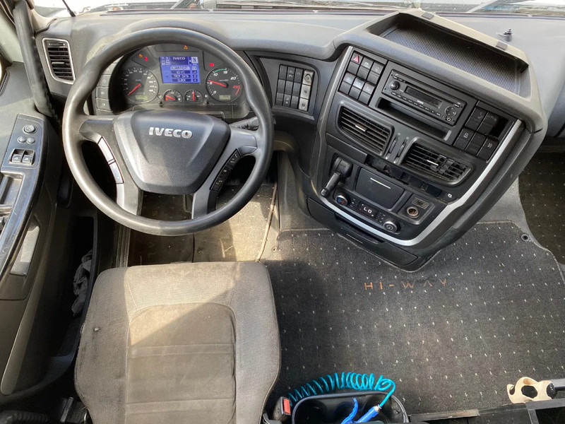 Ťahač Iveco Stralis 460 / Steering Axle / 6x2 / Automatic: obrázok 9