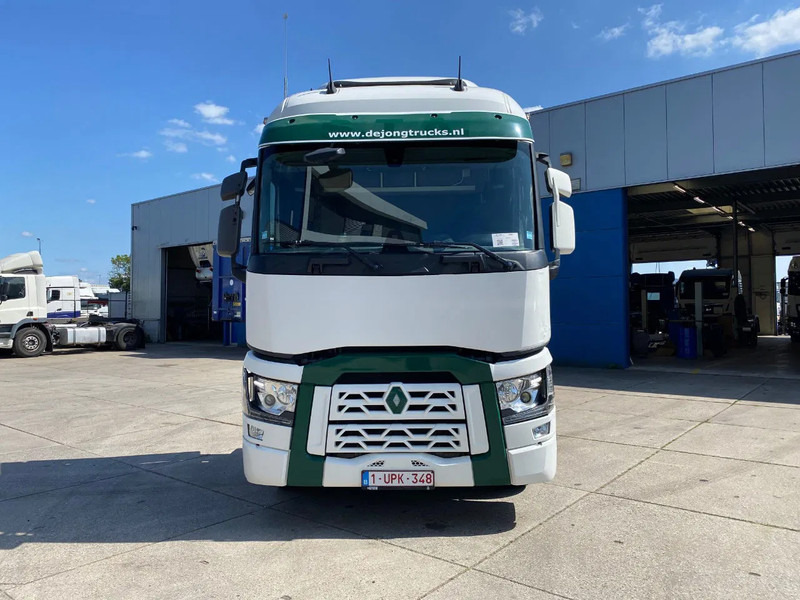 Renault T520 Comfort / 6x2/4 / Steering Axle / Hub Reduction / 290.235 km - Ťahač: obrázok 2 Renault T520 Comfort / 6x2/4 / Steering Axle / Hub Reduction / 290.235 km - Ťahač: obrázok 2
