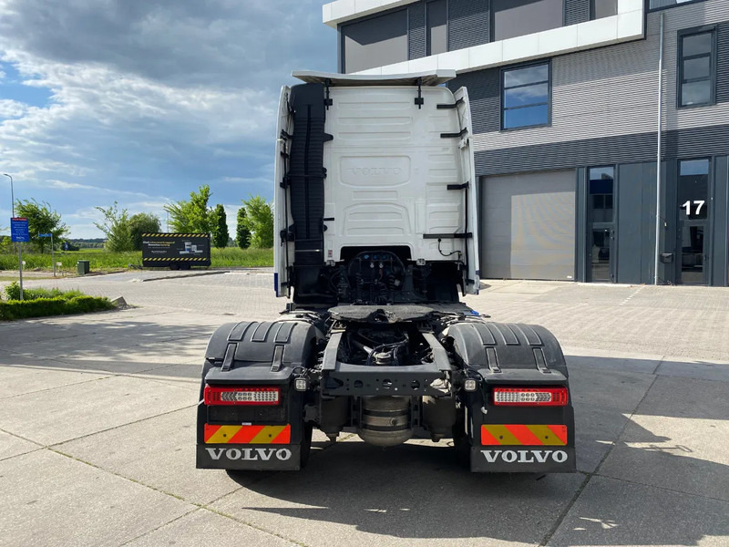 Volvo FH 13.500 Globetrotter XL / I-Park Cool / 2x Tank / Euro 6D - Ťahač: obrázok 5 Volvo FH 13.500 Globetrotter XL / I-Park Cool / 2x Tank / Euro 6D - Ťahač: obrázok 5