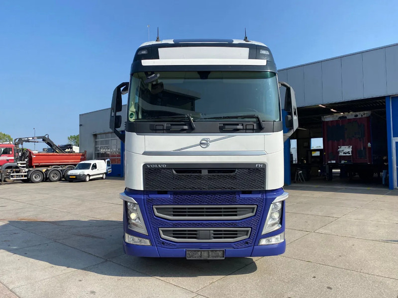 Volvo FH 13.500 Globetrotter XL / I-parkCool / 2x Tank - Ťahač: obrázok 2 Volvo FH 13.500 Globetrotter XL / I-parkCool / 2x Tank - Ťahač: obrázok 2