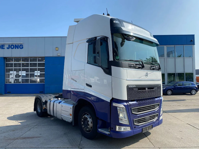 Volvo FH 13.500 Globetrotter XL / I-parkCool / 2x Tank - Ťahač: obrázok 3 Volvo FH 13.500 Globetrotter XL / I-parkCool / 2x Tank - Ťahač: obrázok 3