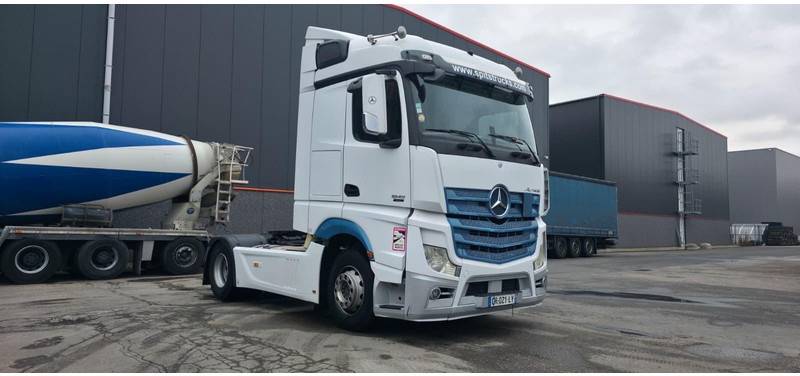 Mercedes-Benz Actros 1845 - Ťahač: obrázok 3 Mercedes-Benz Actros 1845 - Ťahač: obrázok 3