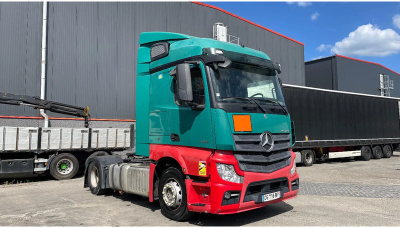 Mercedes-Benz Actros 1845 RETARDER - Ťahač: obrázok 3 Mercedes-Benz Actros 1845 RETARDER - Ťahač: obrázok 3