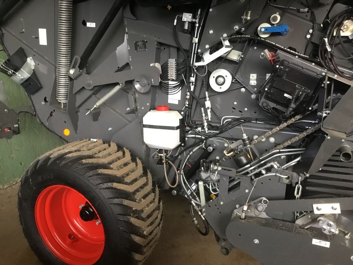 Fendt Rotana 160 V - Lis na okrúhle balíky: obrázok 3 Fendt Rotana 160 V - Lis na okrúhle balíky: obrázok 3