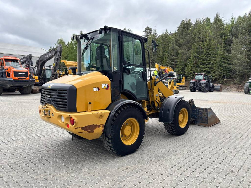 Cat 908 M - Kolesový nakladač: obrázok 4 Cat 908 M - Kolesový nakladač: obrázok 4