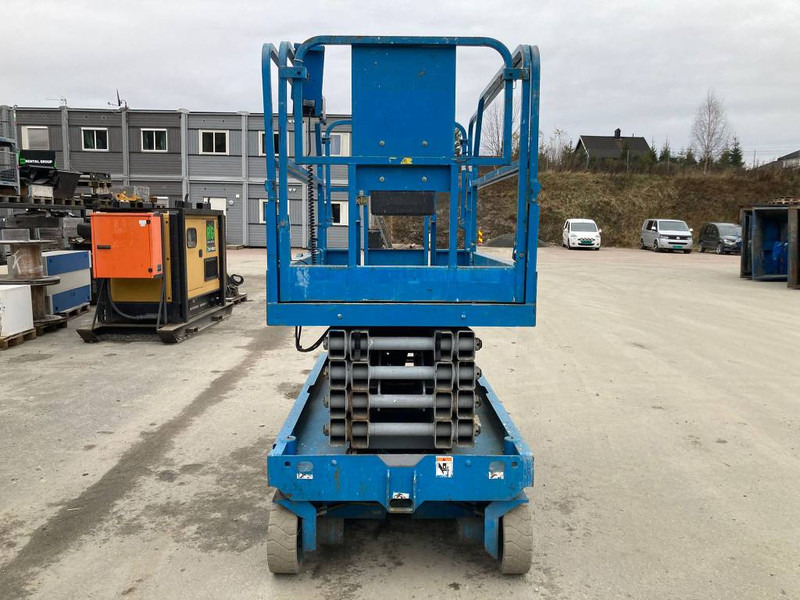 Samohybná plošiny Genie GS 3246: obrázok 9