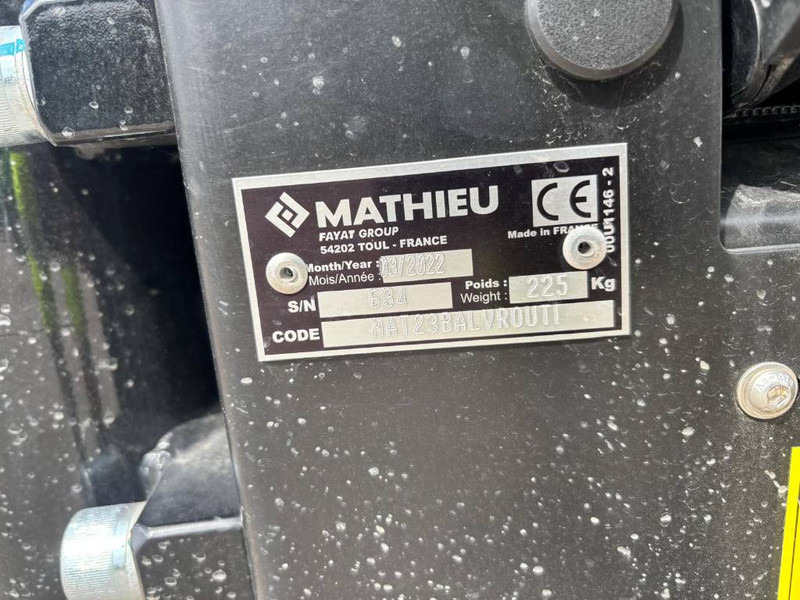 Mathieu MC-210 Azura Flex Street Sweeper - Zametacie vozidlo: obrázok 5 Mathieu MC-210 Azura Flex Street Sweeper - Zametacie vozidlo: obrázok 5