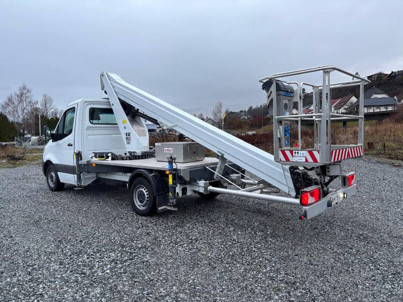 Mercedes-Benz Dino 230VTH - Automobilová plošina: obrázok 3 Mercedes-Benz Dino 230VTH - Automobilová plošina: obrázok 3