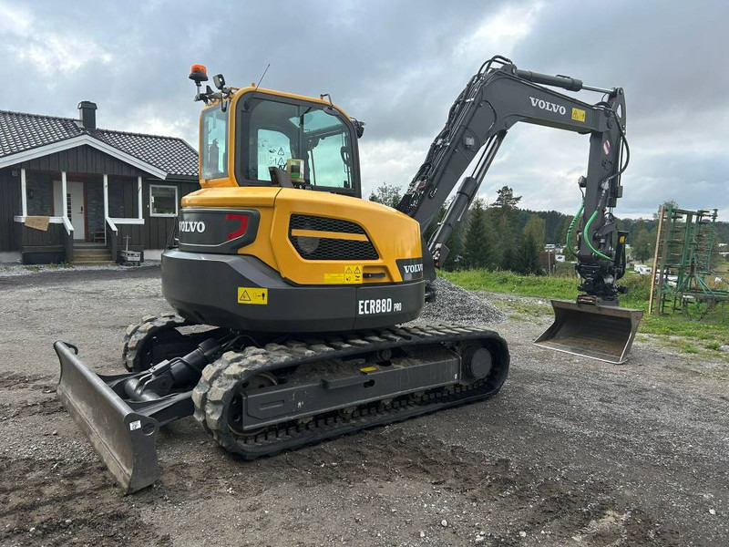 Volvo ECR 88 D PRO - Mini rýpadlo: obrázok 3 Volvo ECR 88 D PRO - Mini rýpadlo: obrázok 3