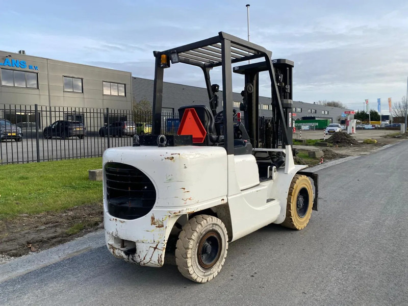 Caterpillar DP35K - Dieselový vysokozdvižný vozík: obrázok 5 Caterpillar DP35K - Dieselový vysokozdvižný vozík: obrázok 5