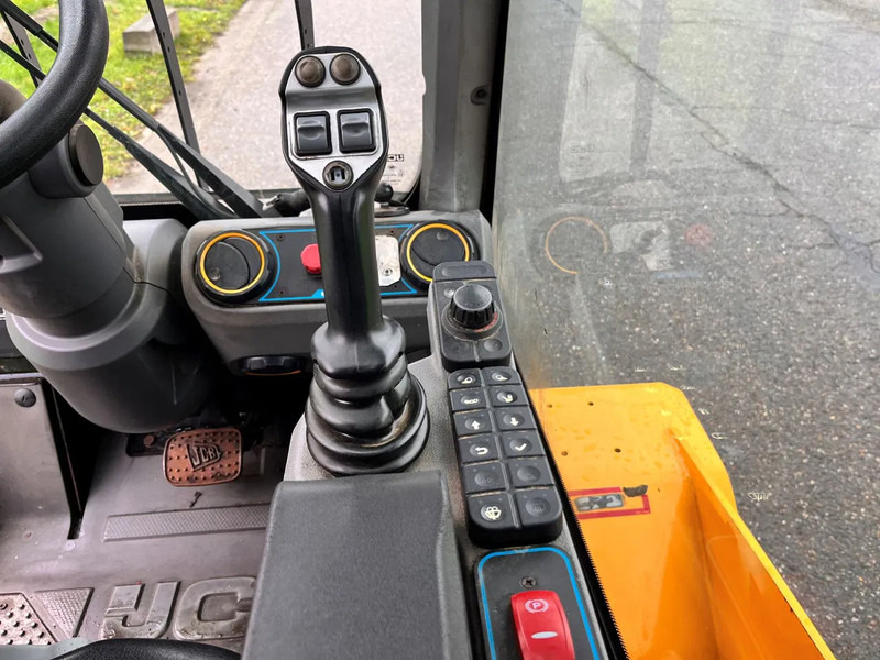 Teleskopický kolesový nakladač JCB TLT30-19E: obrázok 13 Teleskopický kolesový nakladač JCB TLT30-19E: obrázok 13