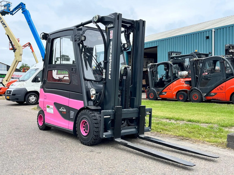 Linde E25L-01 - Elektrický vysokozdvižný vozík: obrázok 3 Linde E25L-01 - Elektrický vysokozdvižný vozík: obrázok 3
