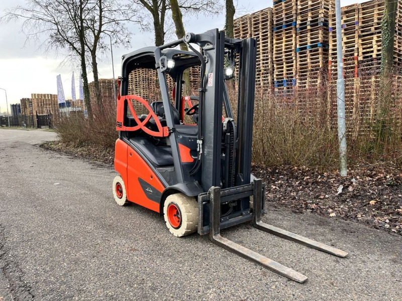 Linde H18T-01 - Plynový vysokozdvižný vozík: obrázok 3 Linde H18T-01 - Plynový vysokozdvižný vozík: obrázok 3