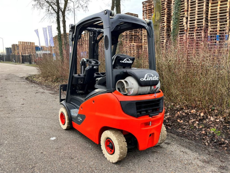 Linde H18T-01 - Plynový vysokozdvižný vozík: obrázok 5 Linde H18T-01 - Plynový vysokozdvižný vozík: obrázok 5