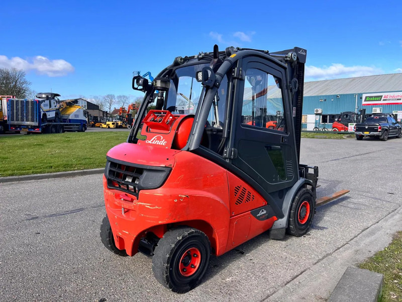 Linde H30T-02 - Plynový vysokozdvižný vozík: obrázok 5 Linde H30T-02 - Plynový vysokozdvižný vozík: obrázok 5