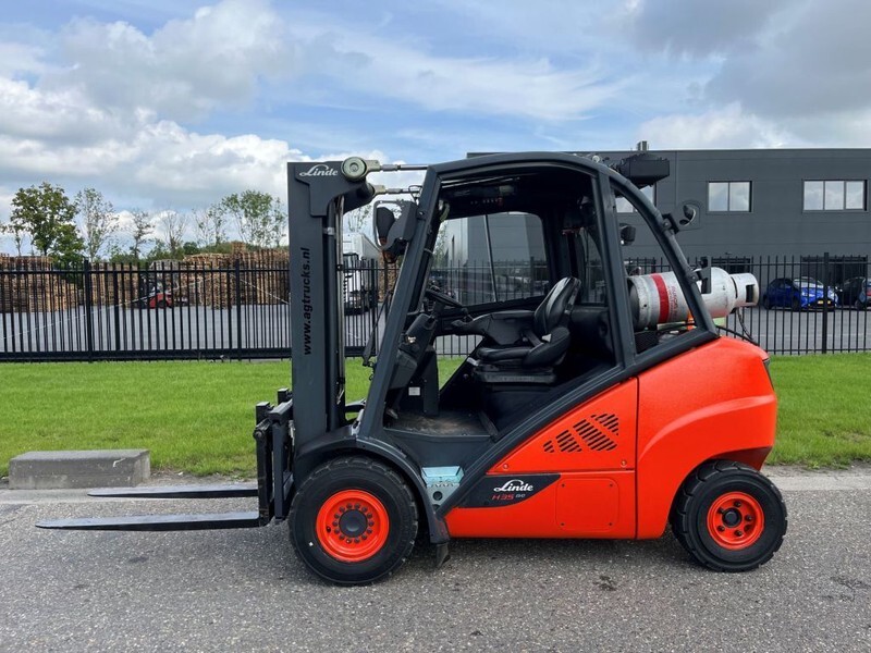 Linde H35T-02 - Plynový vysokozdvižný vozík: obrázok 2 Linde H35T-02 - Plynový vysokozdvižný vozík: obrázok 2