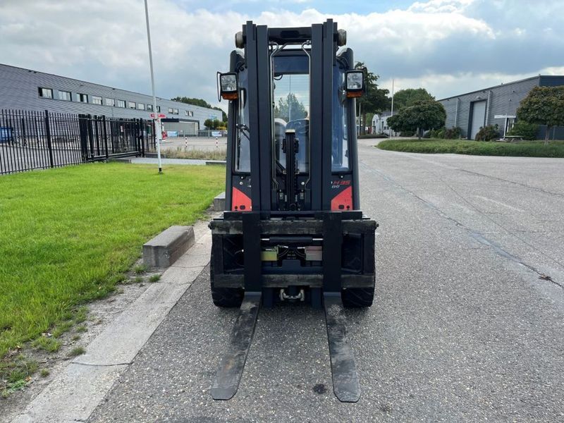Linde H35T-02 - Plynový vysokozdvižný vozík: obrázok 4 Linde H35T-02 - Plynový vysokozdvižný vozík: obrázok 4