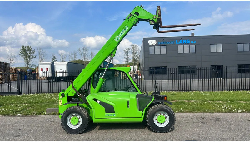 Merlo P25.6 - Poľnohospodárske stroje: obrázok 1 Merlo P25.6 - Poľnohospodárske stroje: obrázok 1
