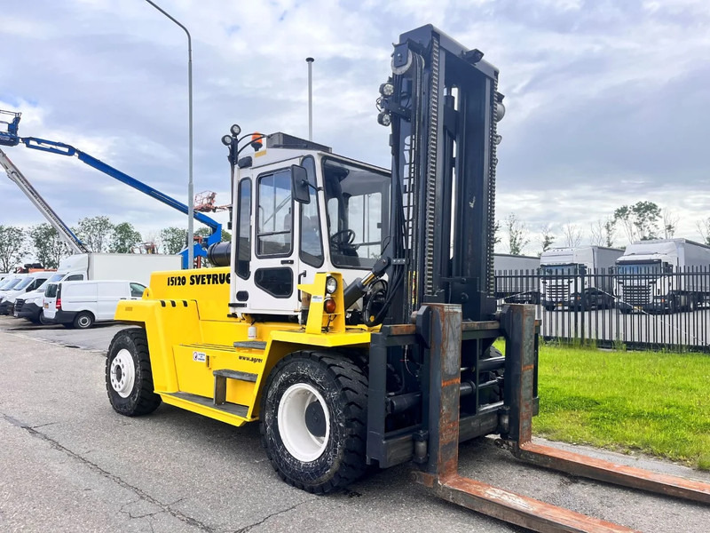 Svetruck 15 120 - Dieselový vysokozdvižný vozík: obrázok 3 Svetruck 15 120 - Dieselový vysokozdvižný vozík: obrázok 3