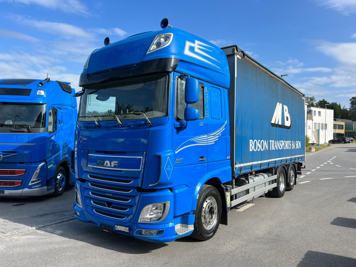 DAF XF510 6x2 - Plachtové nákladné vozidlo: obrázok 1 DAF XF510 6x2 - Plachtové nákladné vozidlo: obrázok 1