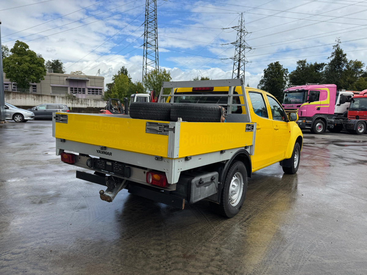 ISUZU ATF S86 2.5Diesel 4x4 - Pick-up: obrázok 4 ISUZU ATF S86 2.5Diesel 4x4 - Pick-up: obrázok 4