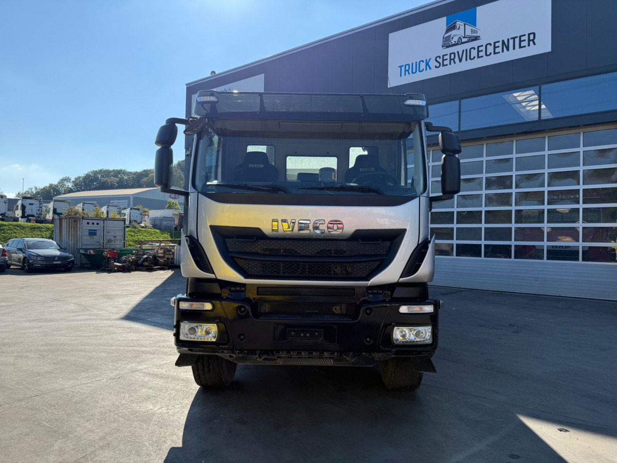 IVECO 500 8x4 Kipper Bordmatik - Sklápač: obrázok 3 IVECO 500 8x4 Kipper Bordmatik - Sklápač: obrázok 3