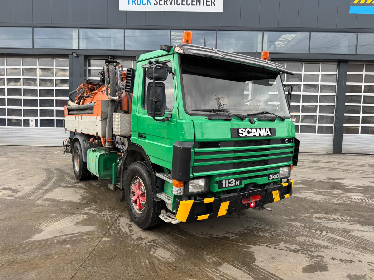 SCANIA 113 4x2 Kaiser Saugwagen - Iné stroje: obrázok 3 SCANIA 113 4x2 Kaiser Saugwagen - Iné stroje: obrázok 3