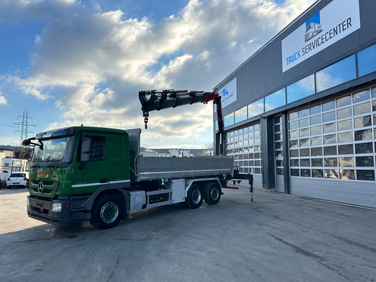 Sklápač, Auto s hydraulickou rukou MERCEDES 2551 V8 6x2 Fassi 185-5 Bj.2020: obrázok 16