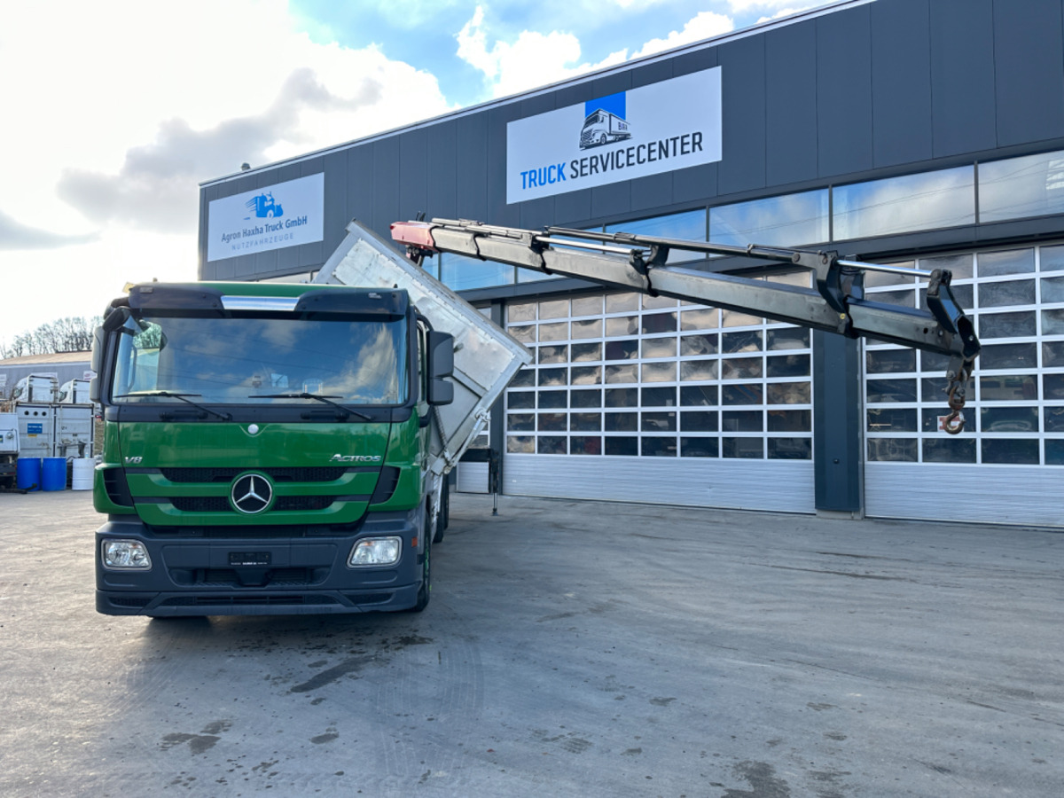 Sklápač, Auto s hydraulickou rukou MERCEDES 2551 V8 6x2 Fassi 185-5 Bj.2020: obrázok 17