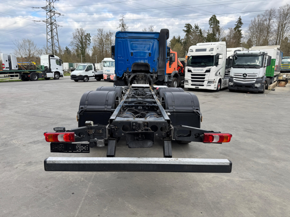 MERCEDES Actros 2545 6x2 - Podvozek s kabinou: obrázok 4 MERCEDES Actros 2545 6x2 - Podvozek s kabinou: obrázok 4