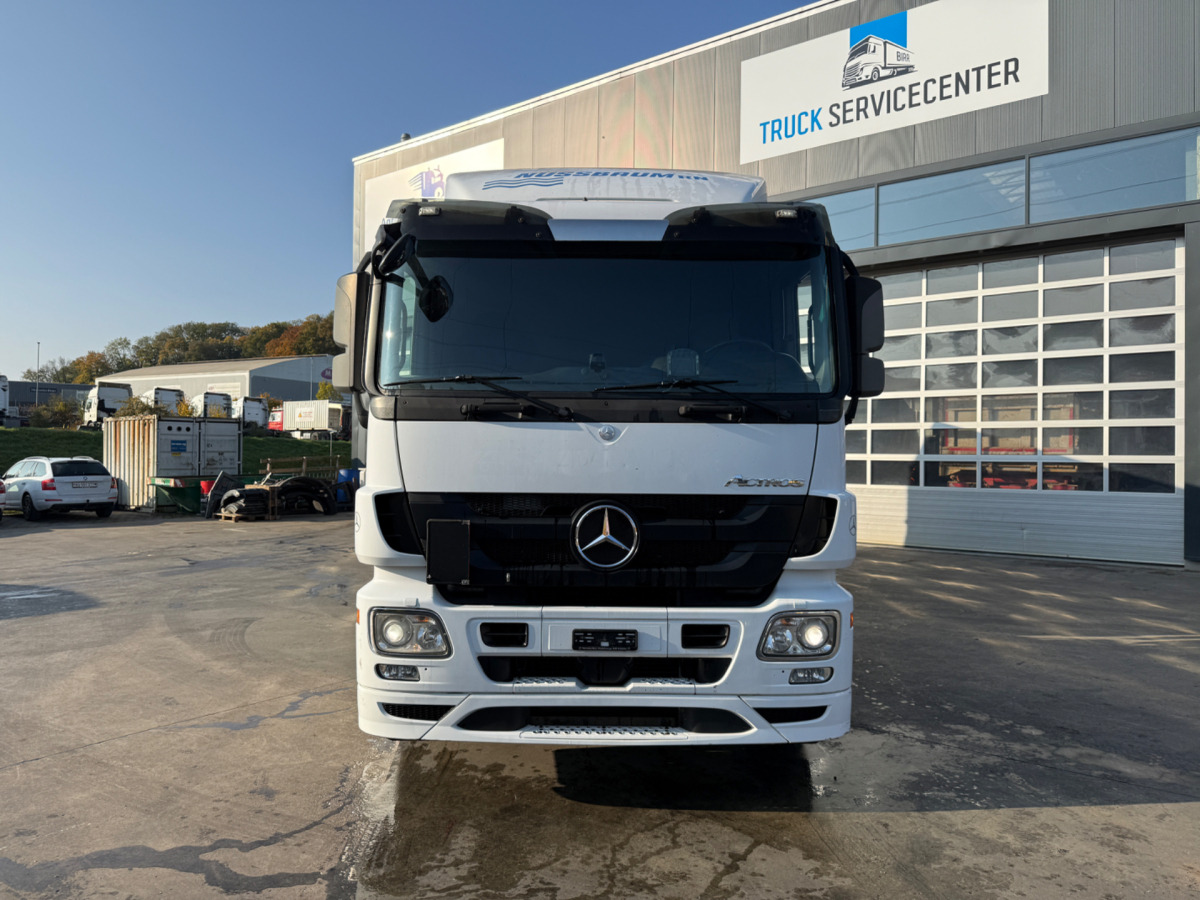 MERCEDES Actros 2548 6x2 Hiab 244-5 - Auto s hydraulickou rukou: obrázok 3 MERCEDES Actros 2548 6x2 Hiab 244-5 - Auto s hydraulickou rukou: obrázok 3