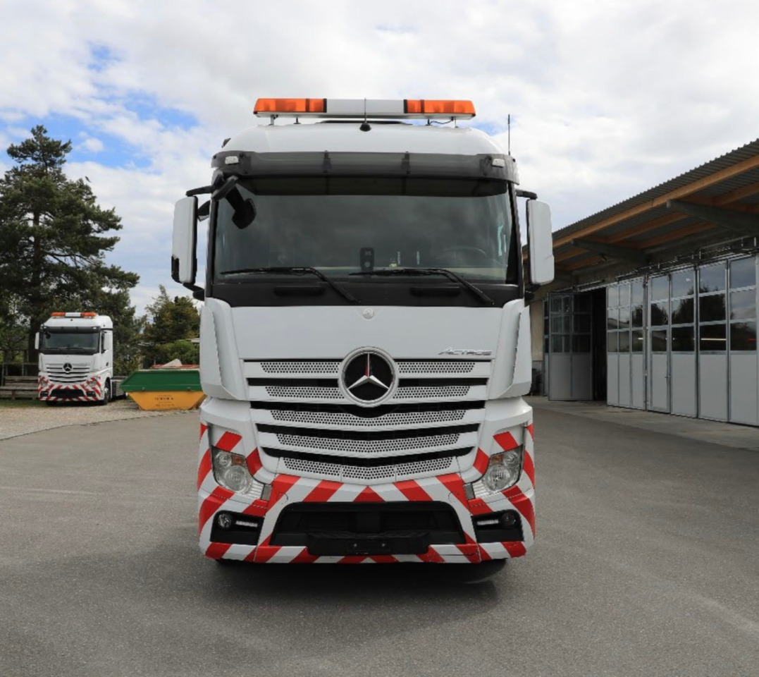 MERCEDES Actros 2548 6x2 - Podvozek s kabinou: obrázok 2 MERCEDES Actros 2548 6x2 - Podvozek s kabinou: obrázok 2