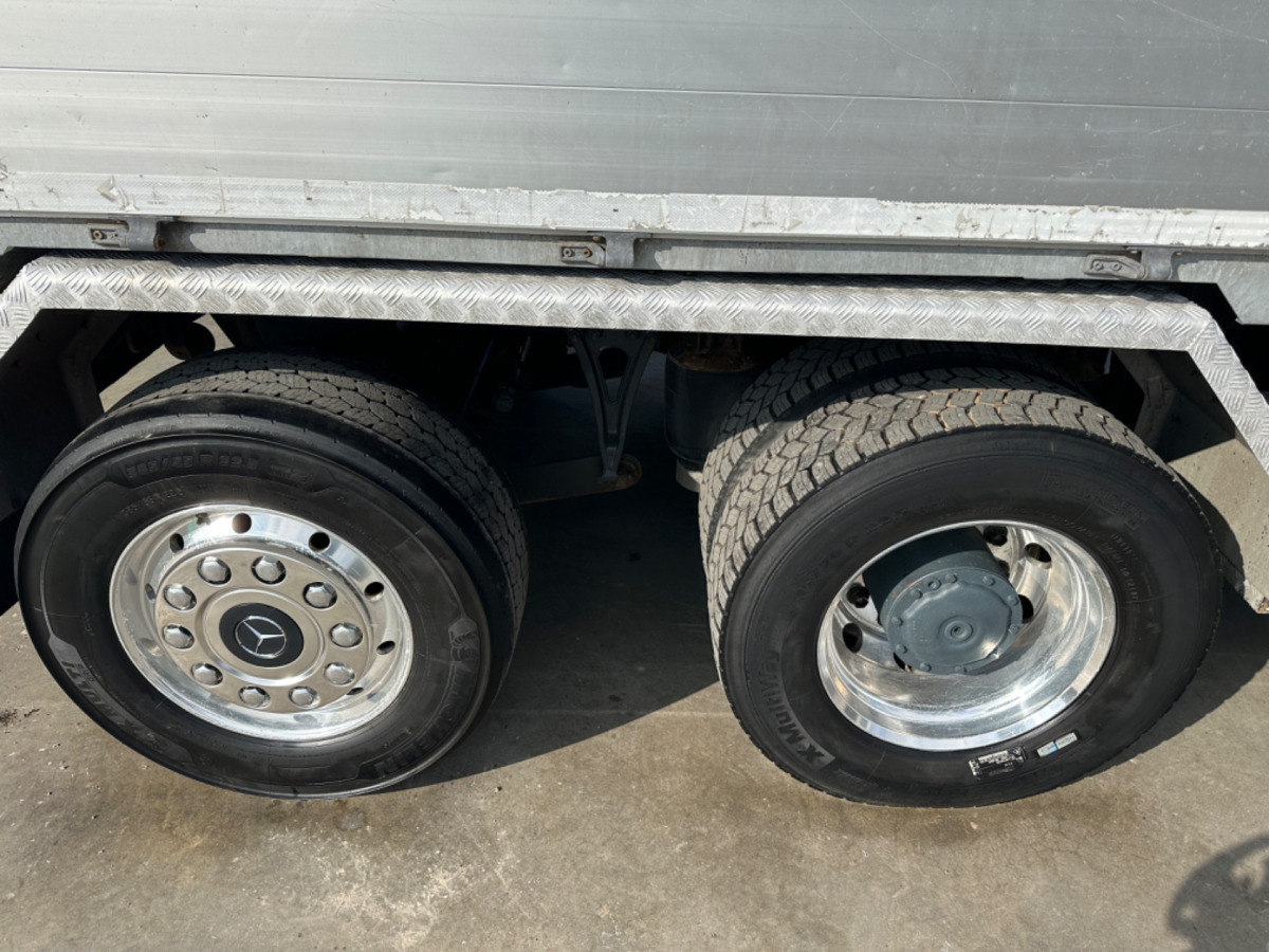 Auto s hydraulickou rukou MERCEDES Actros 2648 6x4/4 Fassi455 SZM/Pritsche: obrázok 8 Auto s hydraulickou rukou MERCEDES Actros 2648 6x4/4 Fassi455 SZM/Pritsche: obrázok 8