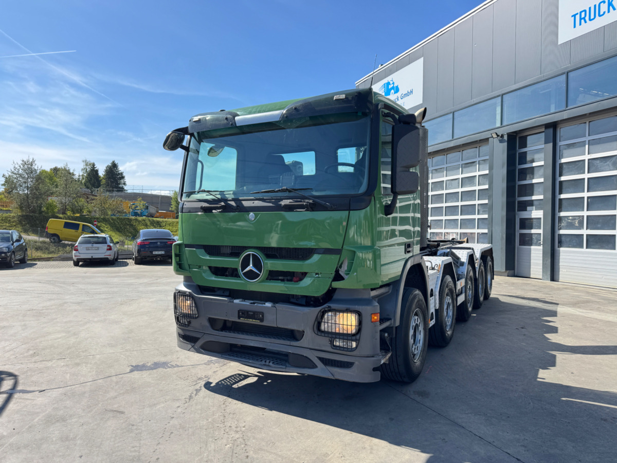 MERCEDES BENZ ACTROS 4448 - Hákový nosič kontajnerov: obrázok 1 MERCEDES BENZ ACTROS 4448 - Hákový nosič kontajnerov: obrázok 1