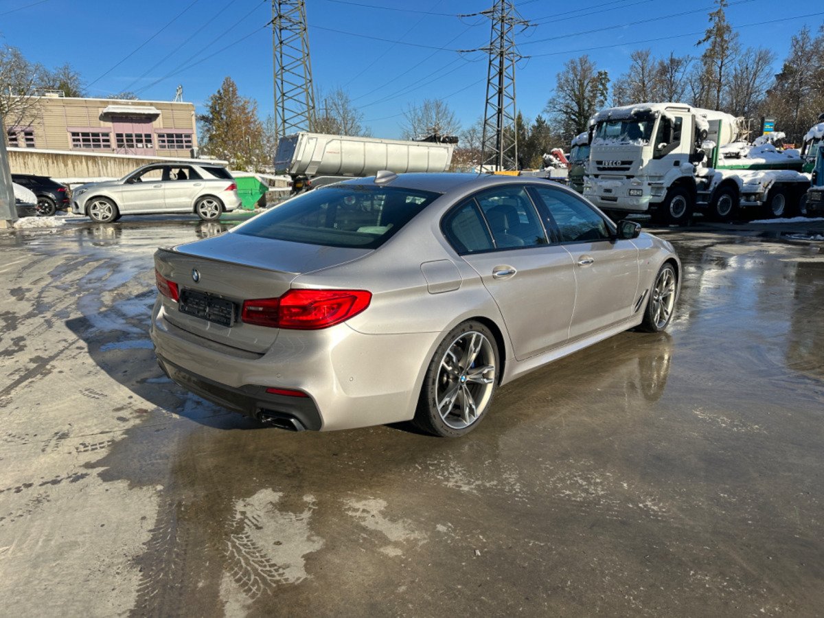 Marke BMW M550D xDrive - Sedan: obrázok 5 Marke BMW M550D xDrive - Sedan: obrázok 5
