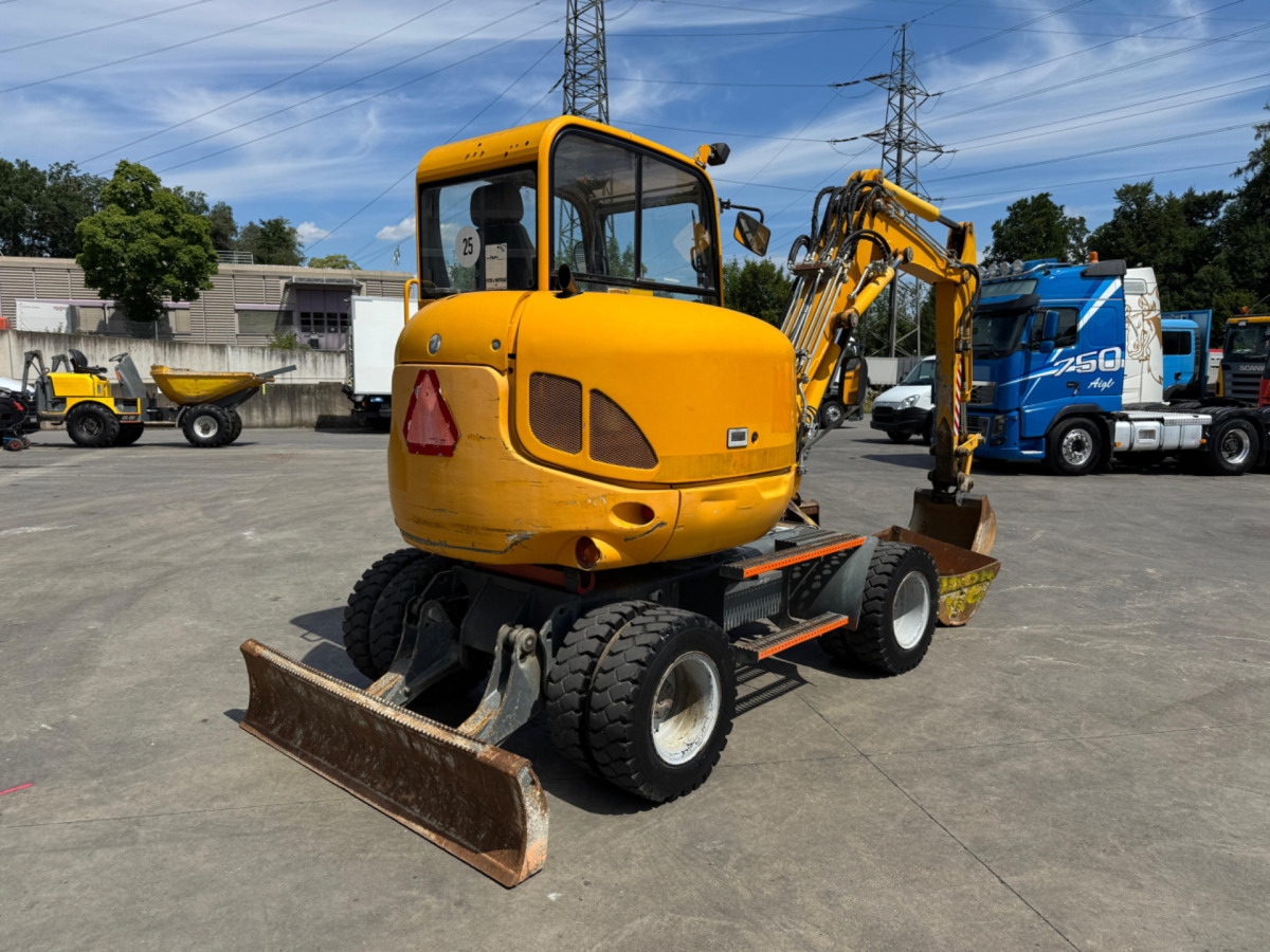 NEUSON 6503 4x Schaufeln - Kolesové rýpadlo: obrázok 4 NEUSON 6503 4x Schaufeln - Kolesové rýpadlo: obrázok 4