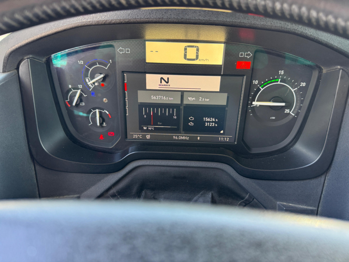 Sklápač RENAULT C520 10x4 Kipper: obrázok 18