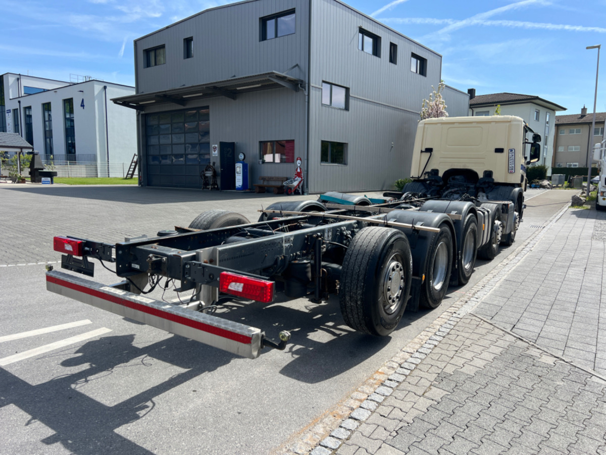 SCANIA P450 10x4 - Podvozek s kabinou: obrázok 5 SCANIA P450 10x4 - Podvozek s kabinou: obrázok 5