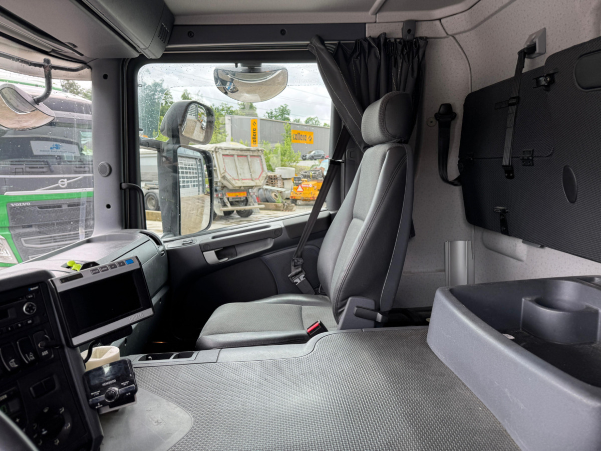 Leasing SCANIA P450 4x2 Jansky 10500 SCANIA P450 4x2 Jansky 10500: obrázok 14 Leasing SCANIA P450 4x2 Jansky 10500 SCANIA P450 4x2 Jansky 10500: obrázok 14