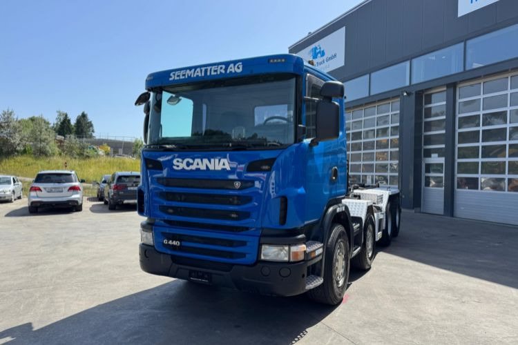 Scania G440 8x4 Moser - Hákový nosič kontajnerov: obrázok 1 Scania G440 8x4 Moser - Hákový nosič kontajnerov: obrázok 1