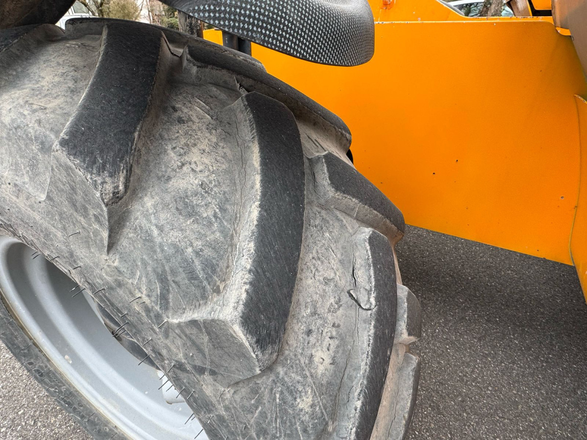 TEREX GTH 4013 - Teleskopický nakladač: obrázok 5 TEREX GTH 4013 - Teleskopický nakladač: obrázok 5